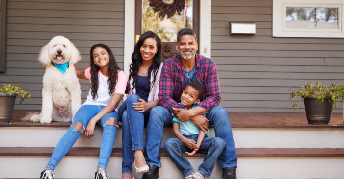 ¿Ahorrar para el pago inicial de una hipoteca? 4 consejos para ayudarte