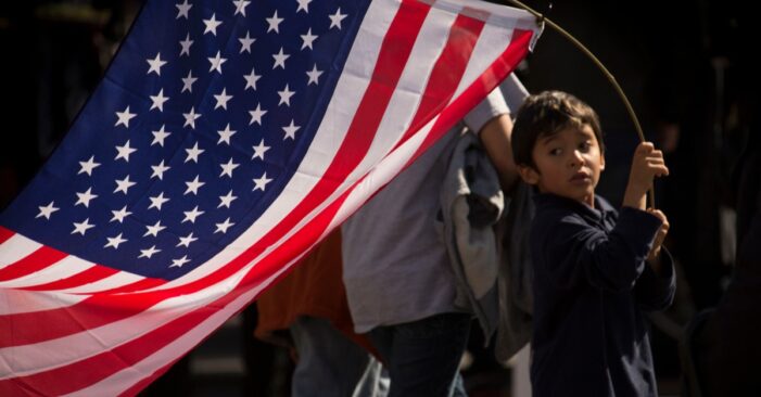 Republican Donors to GOP Leaders: Bipartisan Immigration Reform Would Ease Inflation