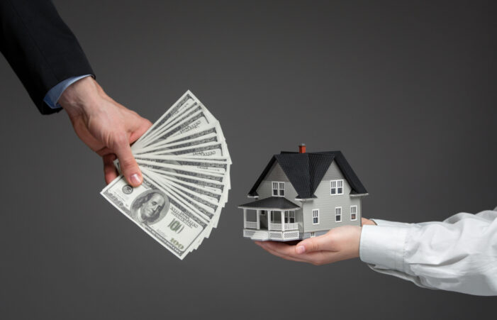Looking to Sell Your Home for Cash? Read This First.