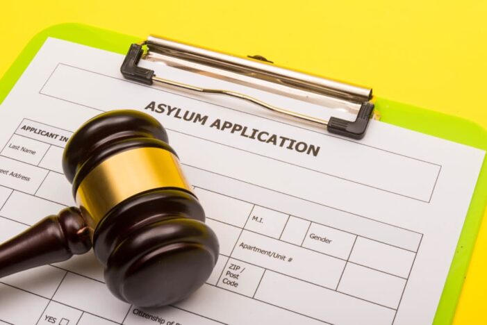 Informations importantes sur la demande d'asile auprès de l'USCIS